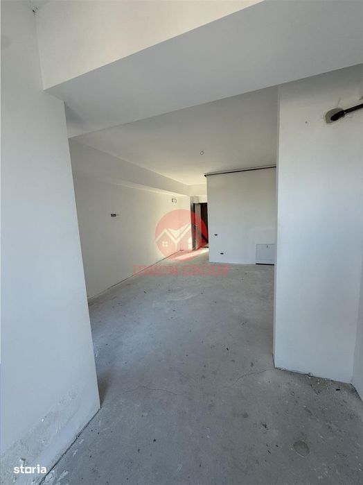 Garsoniera Spatioasa de Vanzare | Bloc Nou | Zona Gara