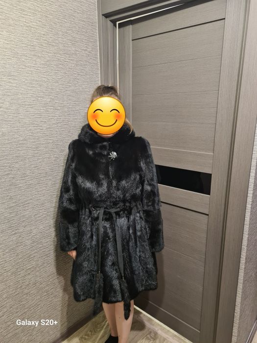 Продам Норковую шубу
