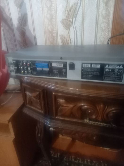 Продам аудио- видео проигрыватель