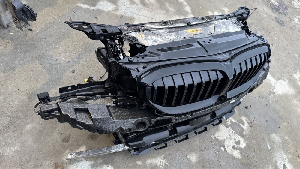 BMW G20 G21 Маска с Радятори