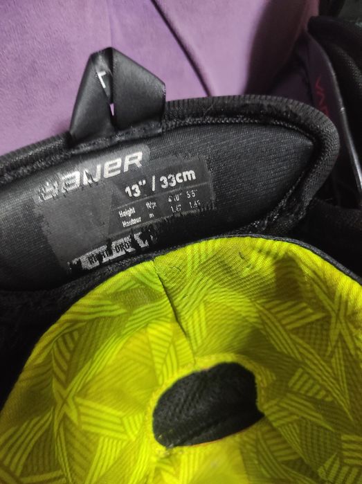 Продам щитки хоккейный