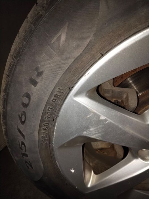 Летние шины Pirelli 215 60 R17 96H