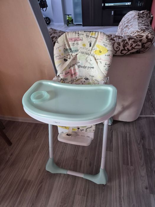 Продам стульчик для кормления
