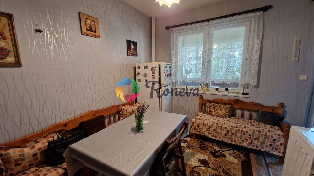 Дава се под наем Тристаен апартамент в Варна, Окръжна болница - 74 кв.м за 304.98 € - Снимка #3