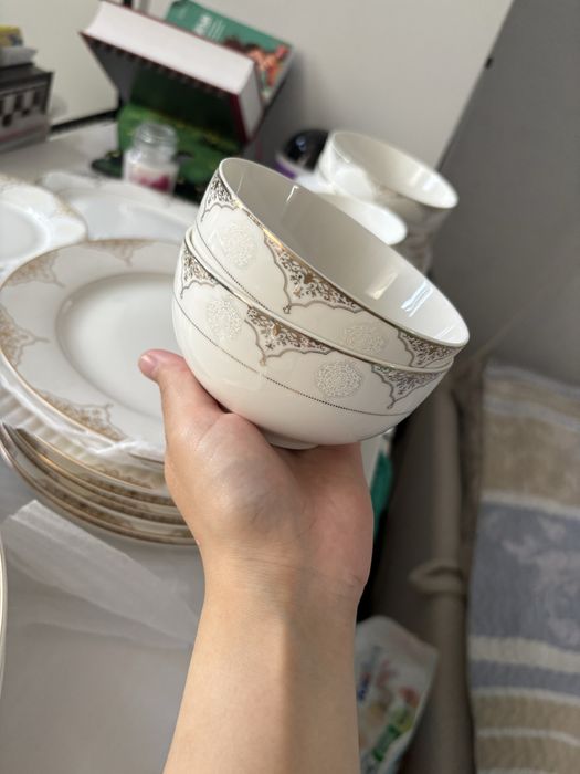 Продам посуду 10 персон