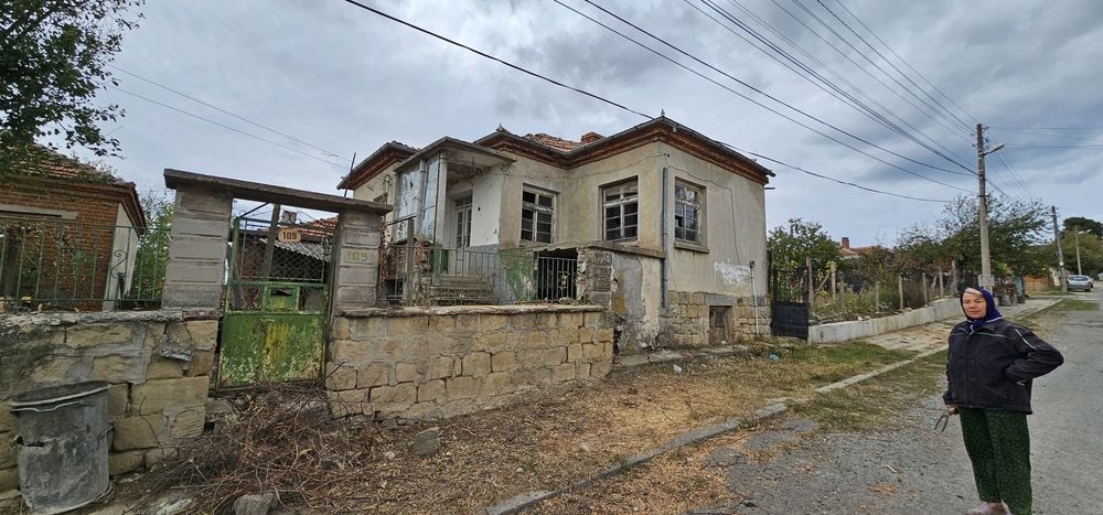 Продава се Къща в с. Люляково, Област Бургас - 120 кв.м за 375 €/кв.м - Снимка #2