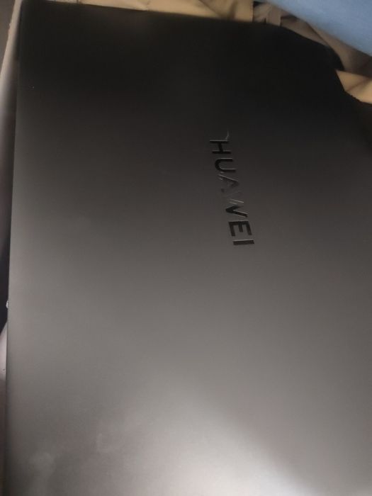 Ноутбук Хуавей новый