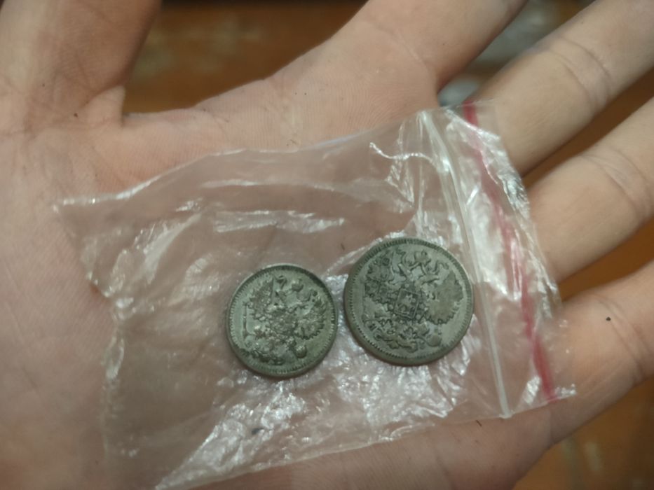 Продам монеты серебро и юбилейки