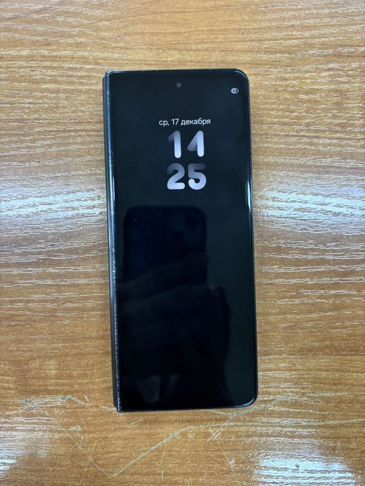 Samsung Z Fold 4