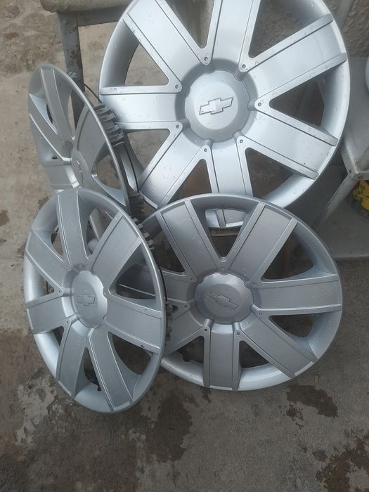 Колпаки бу в отличном  состоянии