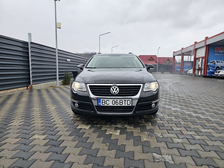 Vând Volkswagen Passat