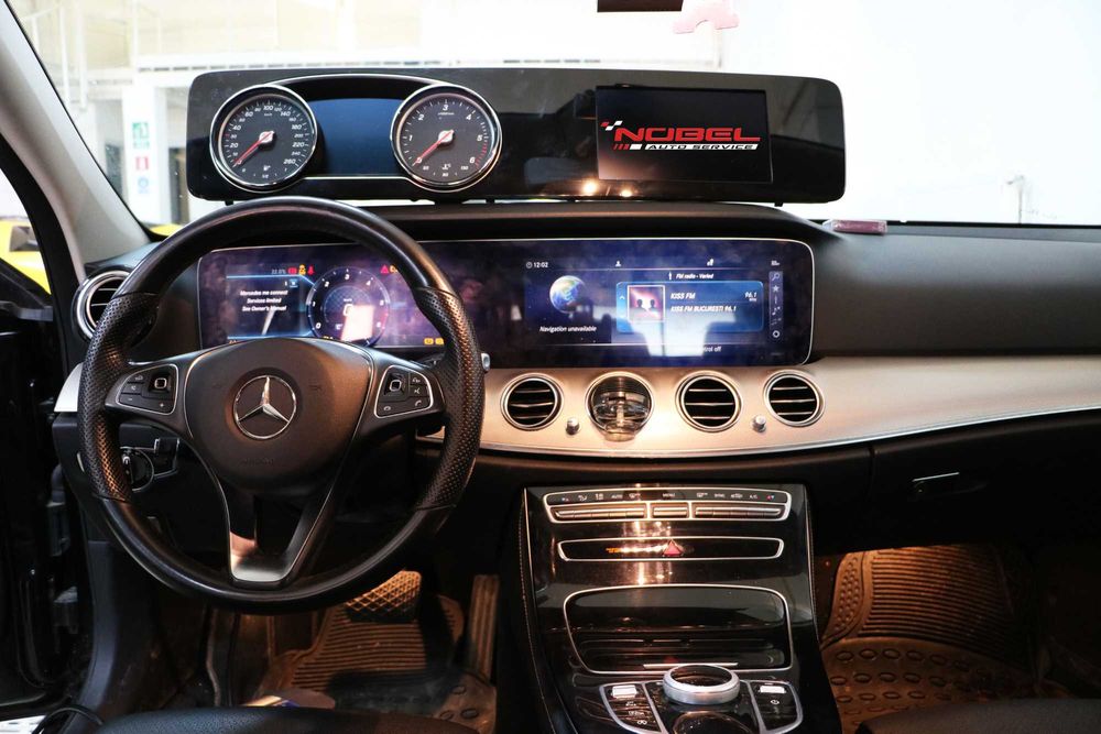 Retrofit ceas bord de la analog la display Range Rover Mercedes Benz
