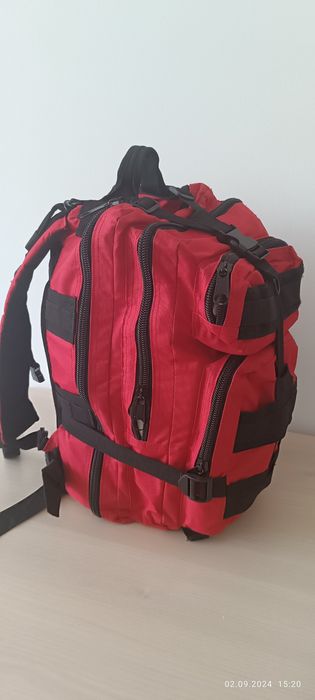 Раница червена нова