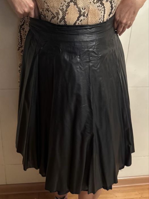 Юбка из натуральной кожи