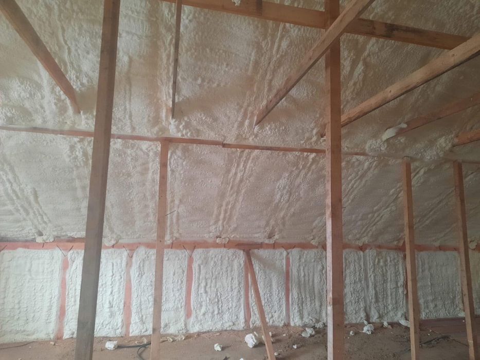 Izolatii Termice cu Spuma Poliuretanica