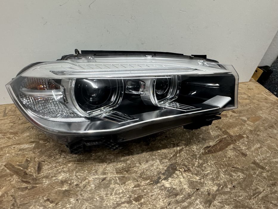 Far faruri bmw X5 F15 X6 F16 bi xenon 2014-2018 dreapta