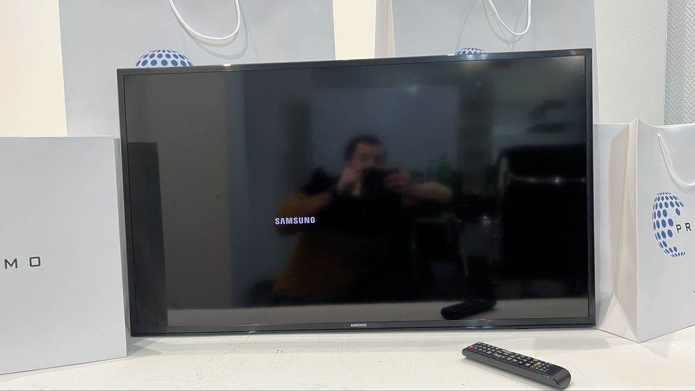 Смарт-ТВ SAMSUNG Smart TV 102 см