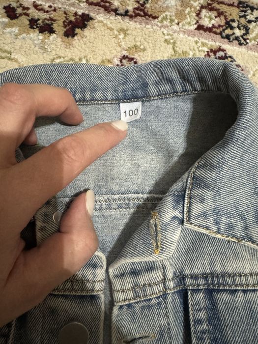 Продам джинсовую куртку