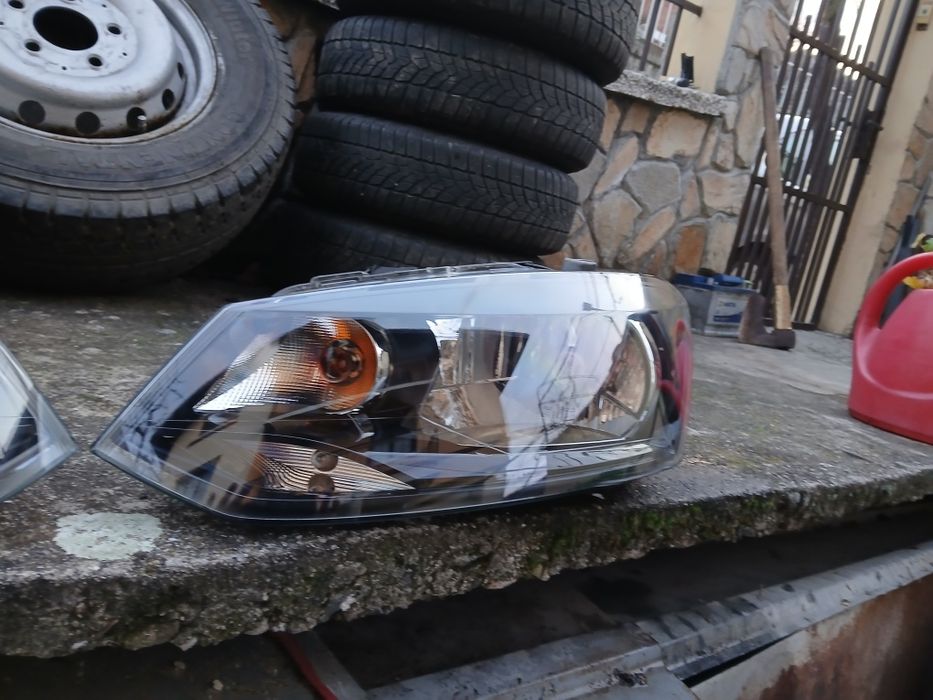 Оригинални фарове за vw polo.5- 6R.2009-2014-година.