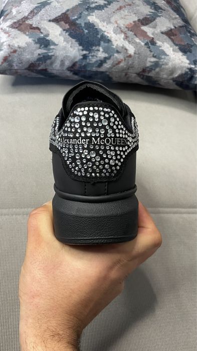 Alexander Mcqueen дамски