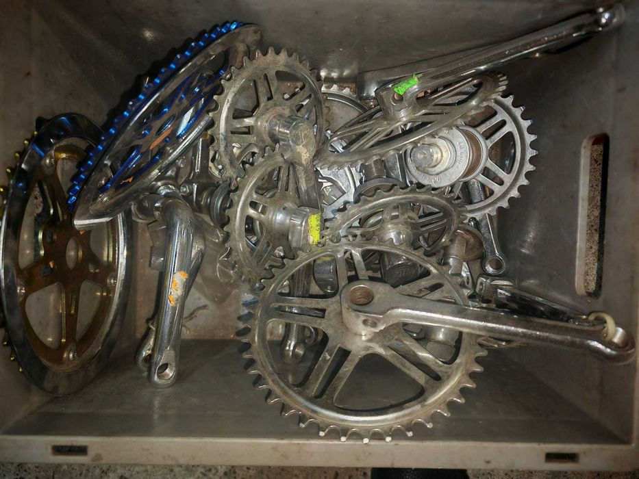 Angrenaj si brat pedalier bicicleta clasica si mtb, foi si suruburi