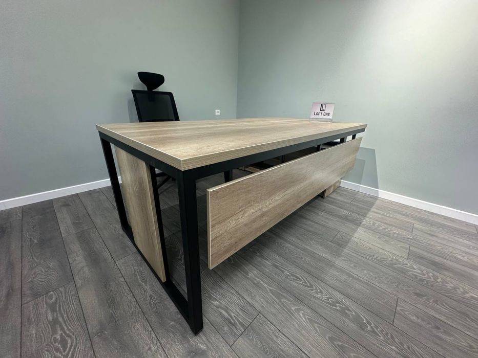 Директорский стол, стол руководителя офисная мебель, стол лофт
