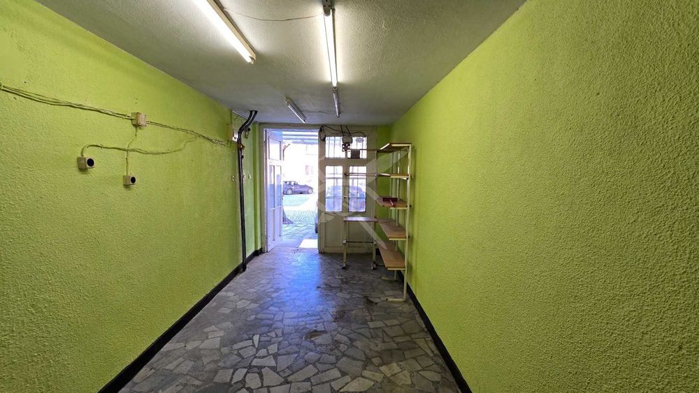 Продава се Гараж / Паркомясто в Пловдив, Мараша - 22 кв.м за 1660 €/кв.м - Снимка #1