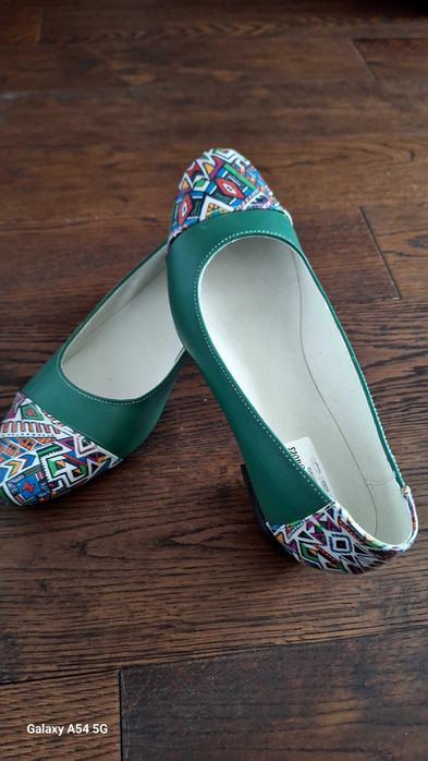 Естествена кожа. Нови.