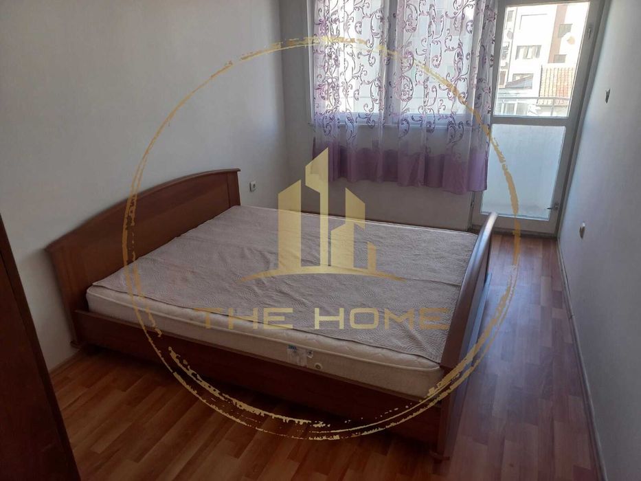 Дава се под наем Тристаен апартамент в Варна, Базар Левски - 80 кв.м за 511 € - Снимка #4