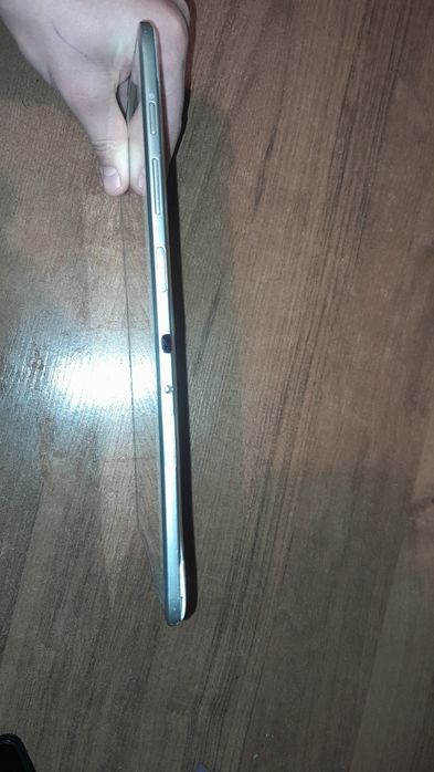 Продам планшет в хорошем состояние