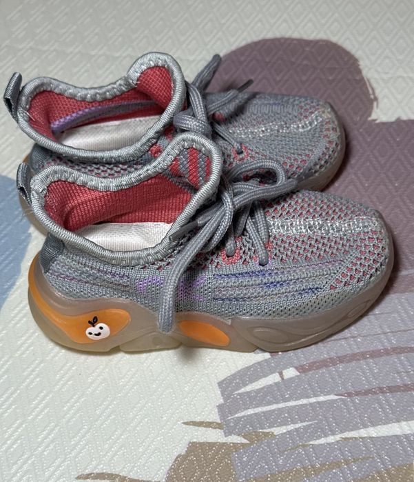 Кросовки детские, размер 24