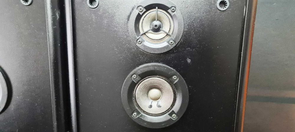 Boxe Onkyo SC-370, 100W pe 8 Ohm