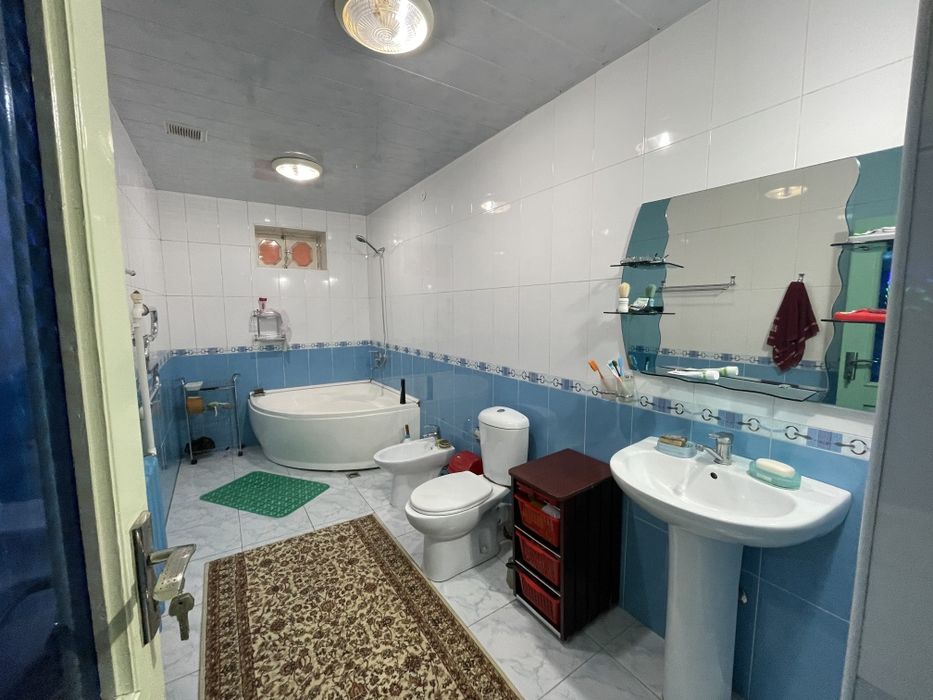 Nazarbek NOTARIUS ko'chada 24-maktab yonida TUPIK KO'CHA 8 sotk