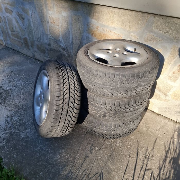 Гуми с джанти 4×100/195/55R15