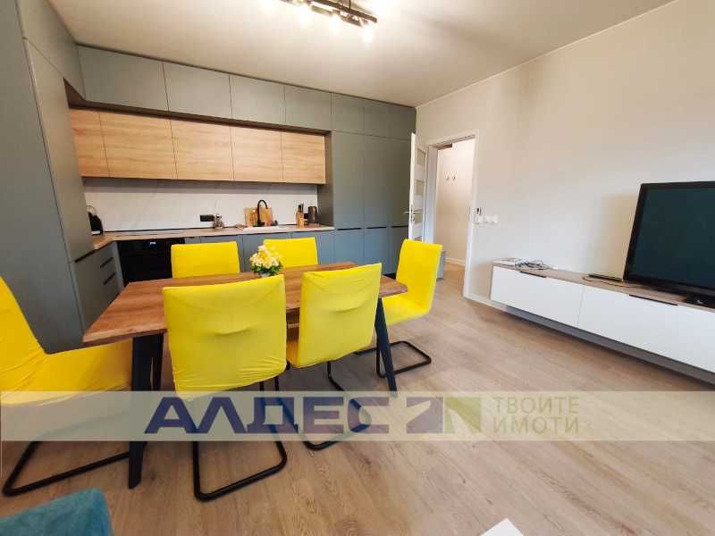 Обзаведен двустаен с паркомясто в Студентски Град!