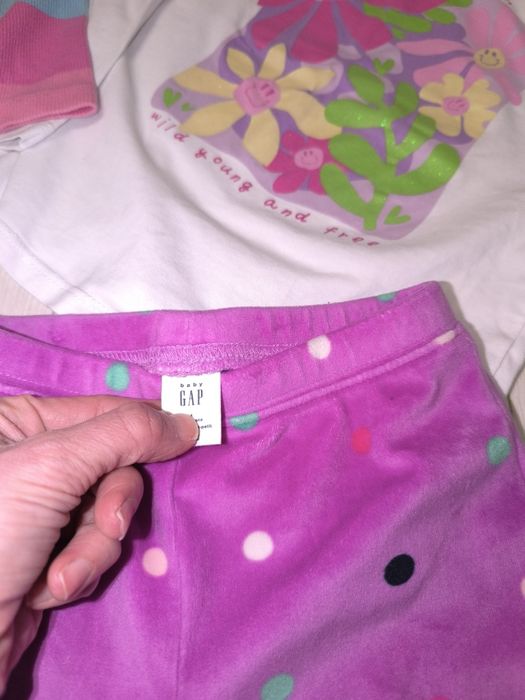 Голям лот дрешки 104ръст Next,Gap, Kangol