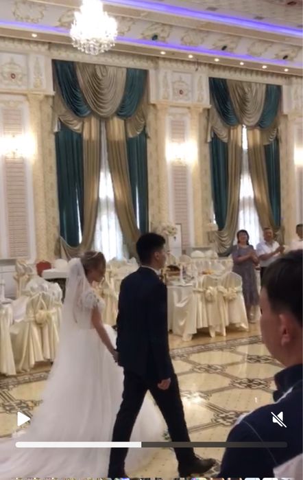 Эсклюзивное свадебное  платья