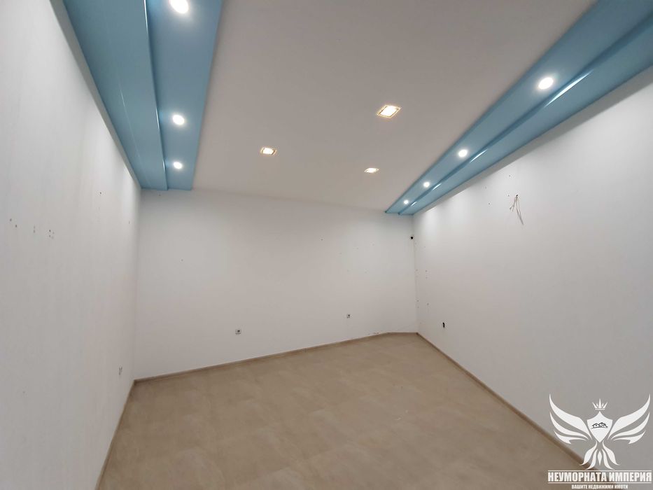 Продава се Магазин в Асеновград - 22 кв.м за 765 €/кв.м - Снимка #3