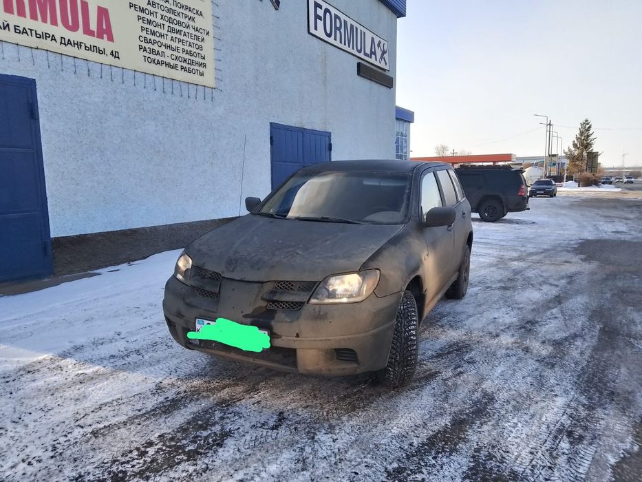 Продам отлендр митцубиси