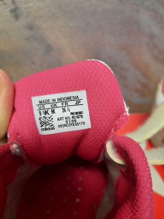 Adidas marimea 26