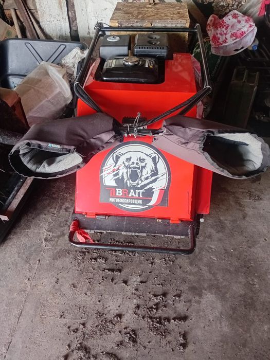 Продам  мотобуксеровщщик срочно