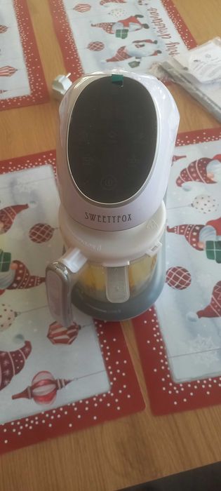 Многофункционален уред за приготвяне на бебешка храна Sweety Fox