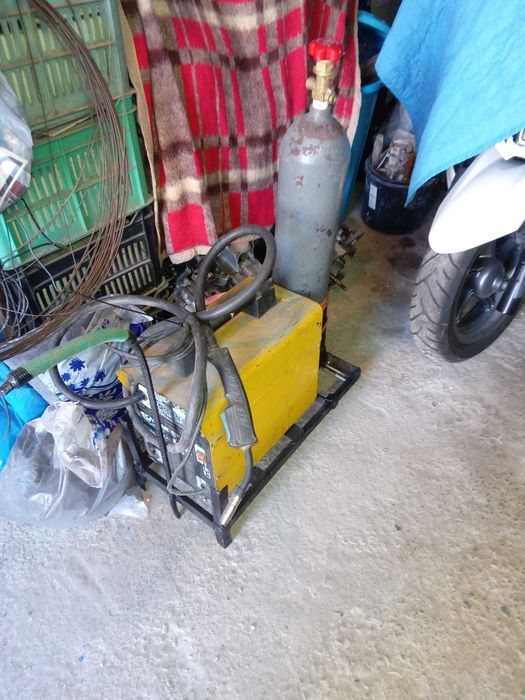 Продавам телоподаващо. Пълен комплект