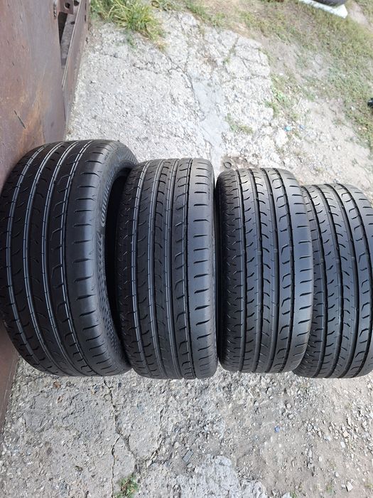 Продам шины 245/45/19 континенталь