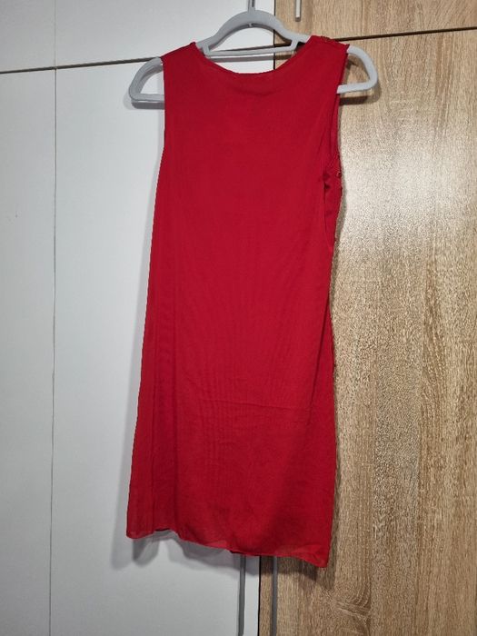 Официални рокли в различни цветове