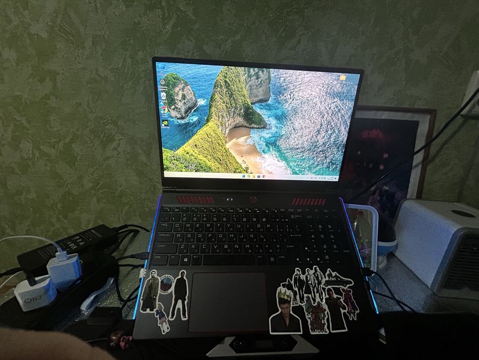 Продам ноутбук игровой