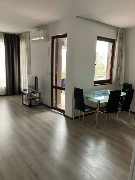 Дава се под наем Тристаен апартамент в Стара Загора, Била - 95 кв.м за 495 € - Снимка #1
