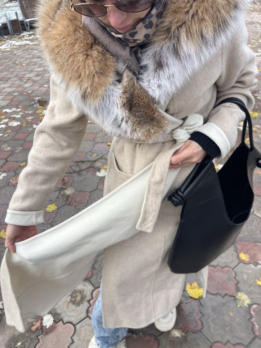 Продам пальто luxe италия