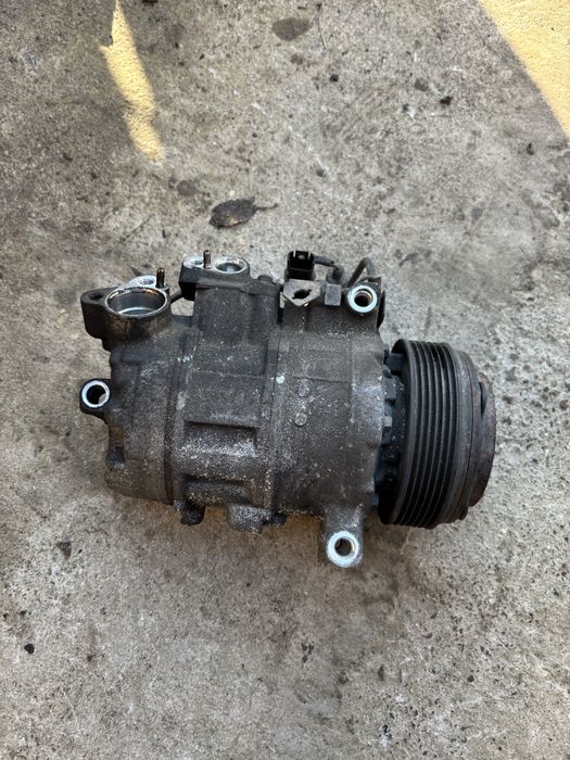 Compresor clima aer conditionat Bmw X1 E84 X3 E83 E90 E91 E60 E61 2.0