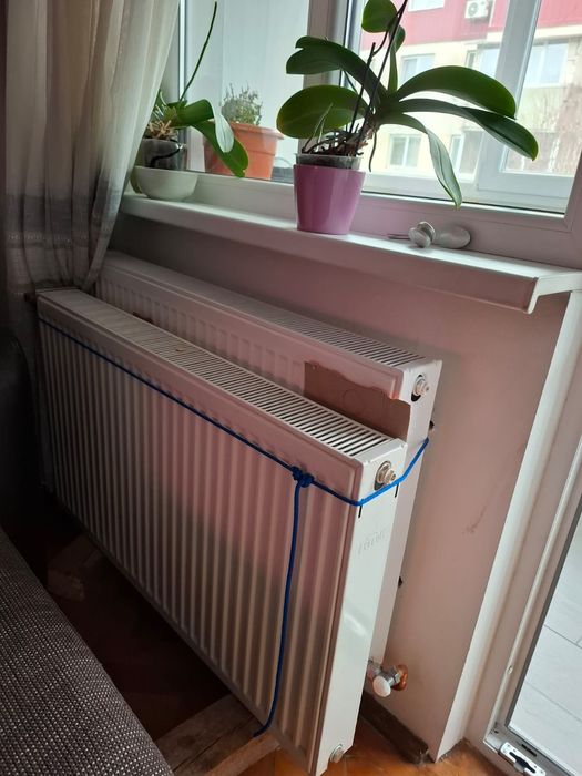 Calorifere fonta și tabla.